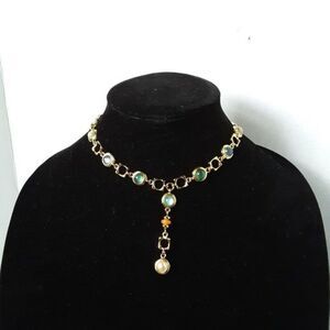 Vintage LCI Women's Gold Tone Rhinestone Faux Pearl Necklace